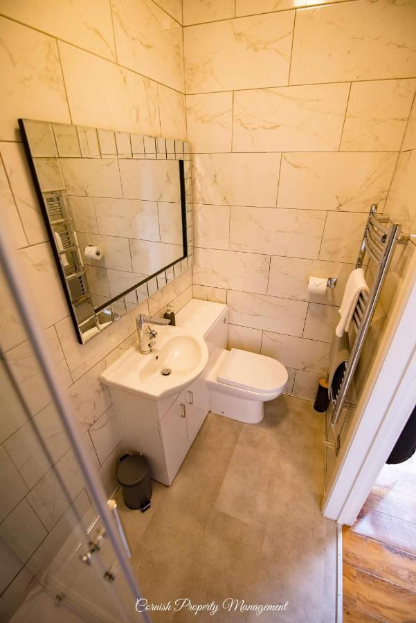 River Street Apartments Truro Extérieur photo