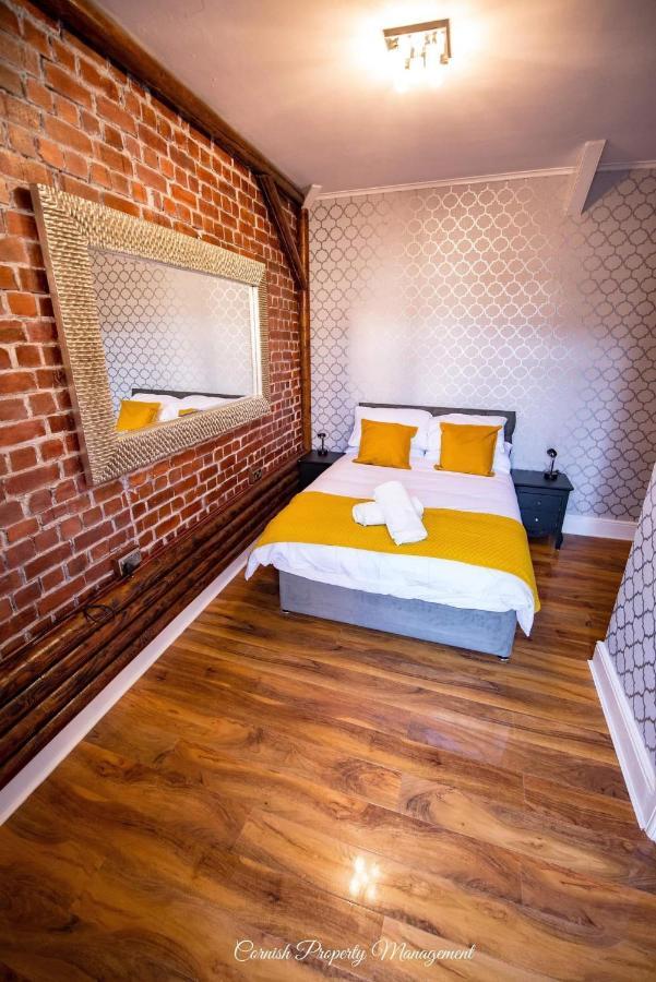 River Street Apartments Truro Extérieur photo